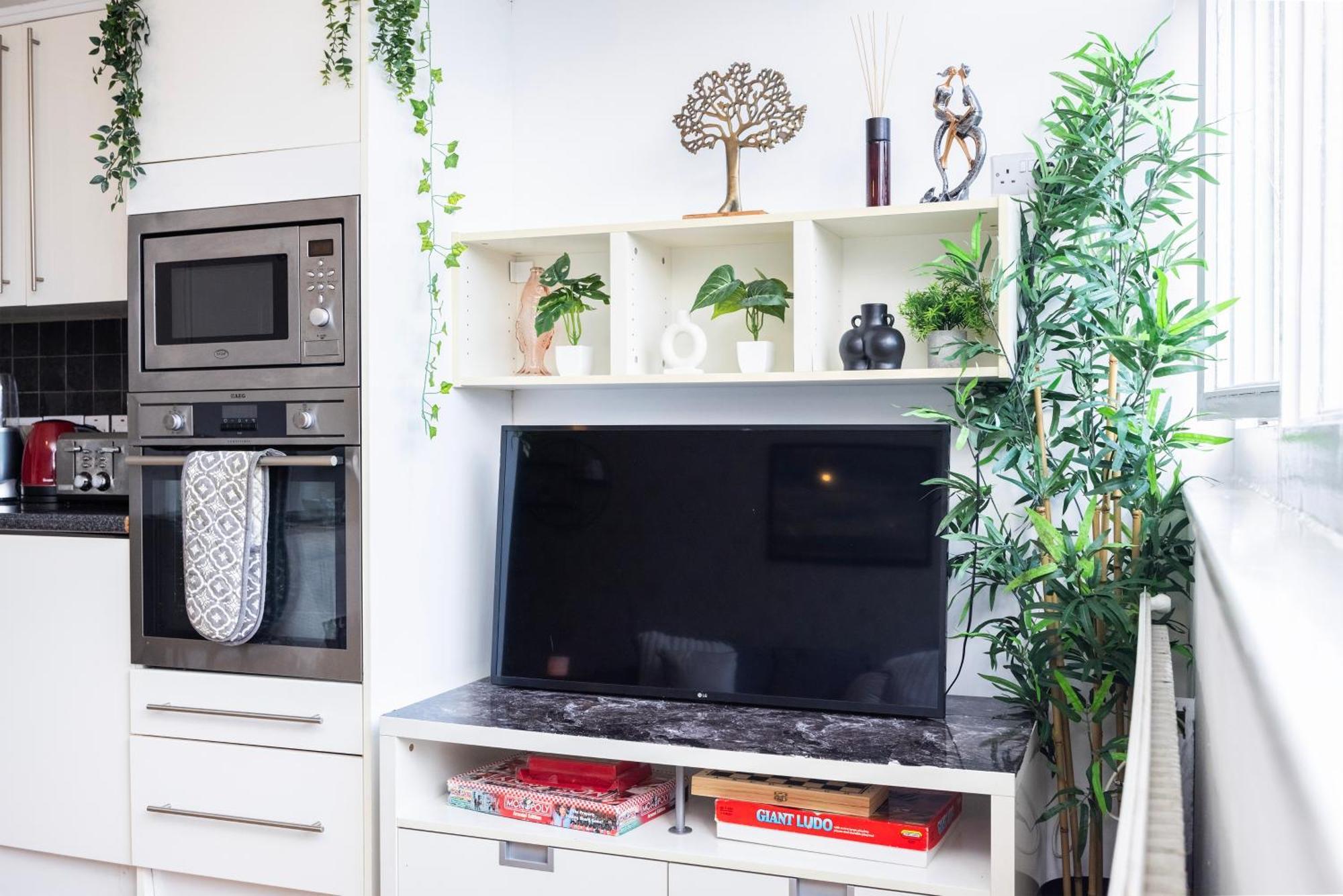 Trendy 4 Bed Near Vibrant Shoreditch W Balcony And Walking Distance To Tube Apartamento